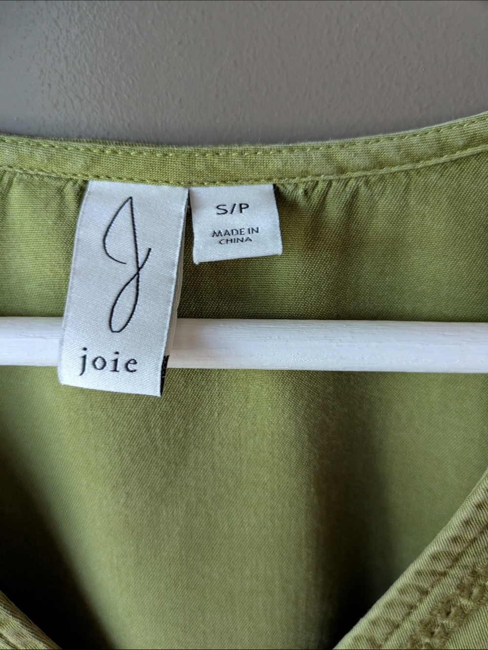 Joie Olive Green V-Neck Embroidered Long-Sleeve Blouse Boho Small Cottagecore - Picture 2 of 5